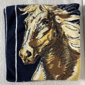5/$35 Vintage Black Brown Horse Print Beach Towel